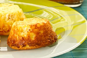 easy-cheesy-muffins-2
