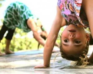 kids-yoga2-300x240